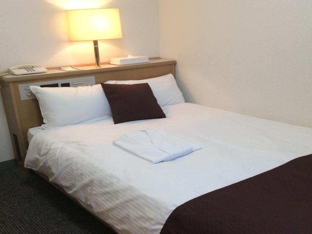 Shin-Osaka Sunny Stone Hotel Zewnętrze zdjęcie