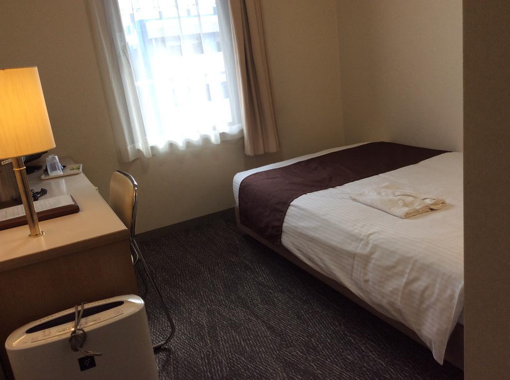 Shin-Osaka Sunny Stone Hotel Zewnętrze zdjęcie